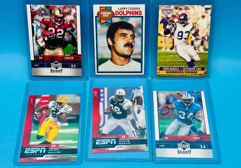 Photo 1 of 699813…6 football cards  in hard plastic sleeves 