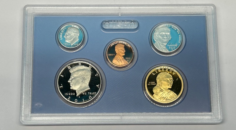 Photo 1 of 699827…2010 uncirculated  coin set in case