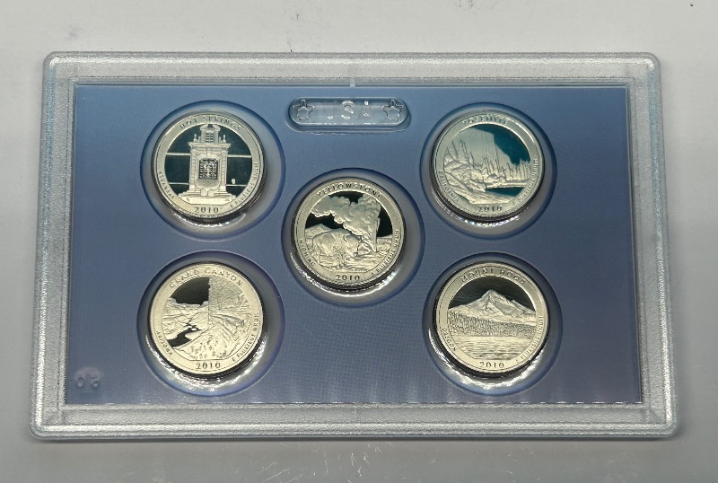 Photo 2 of 699828…2010 uncirculated national parks quarter set in case