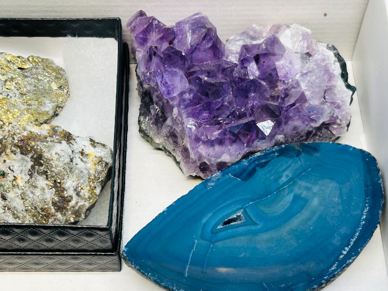 Photo 1 of 699911…rock collection- amethyst, agate, pyrite (fools gold), crystal 