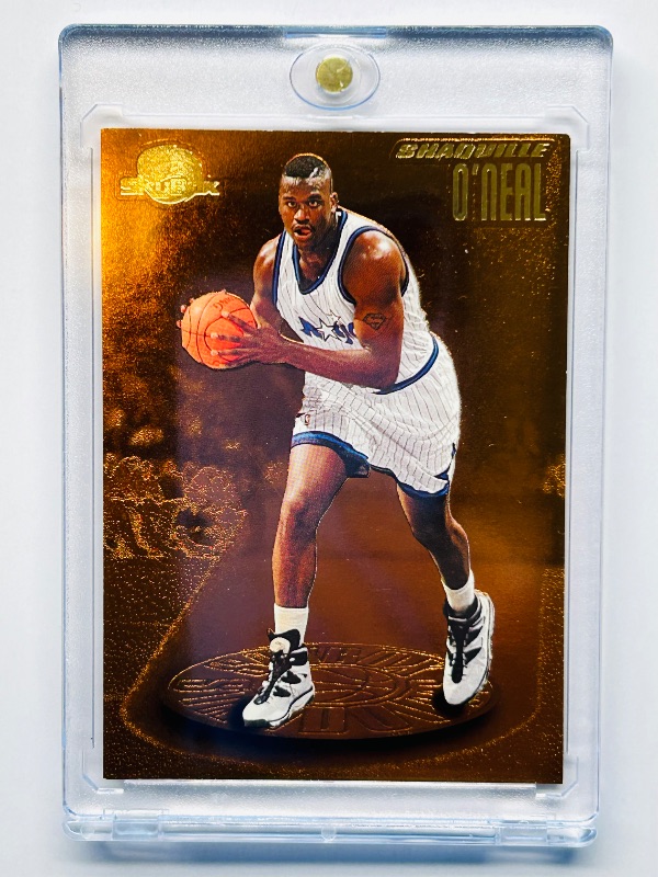 Photo 1 of 699956…skybox Shaquille O’Neal foil card SH5 in hard plastic case