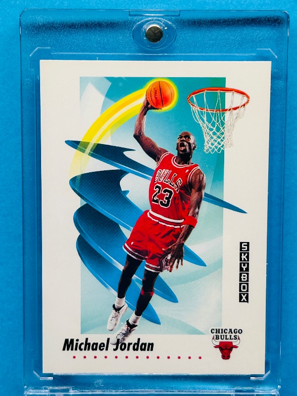 Photo 1 of 699968…Skybox Michael Jordan card 39 in hard plastic case 