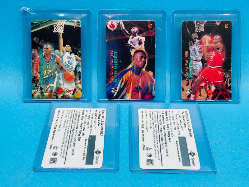 Photo 1 of 699977…5 vintage Sprint calling basketball cards in hard plastic sleeves 