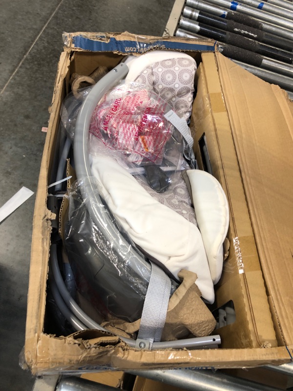 Photo 1 of Graco Simple Sway Abbington Baby Swing