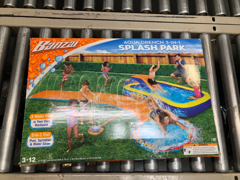 Photo 2 of Banzai Aqua Drench 3-in-1 Splash Park, Multi