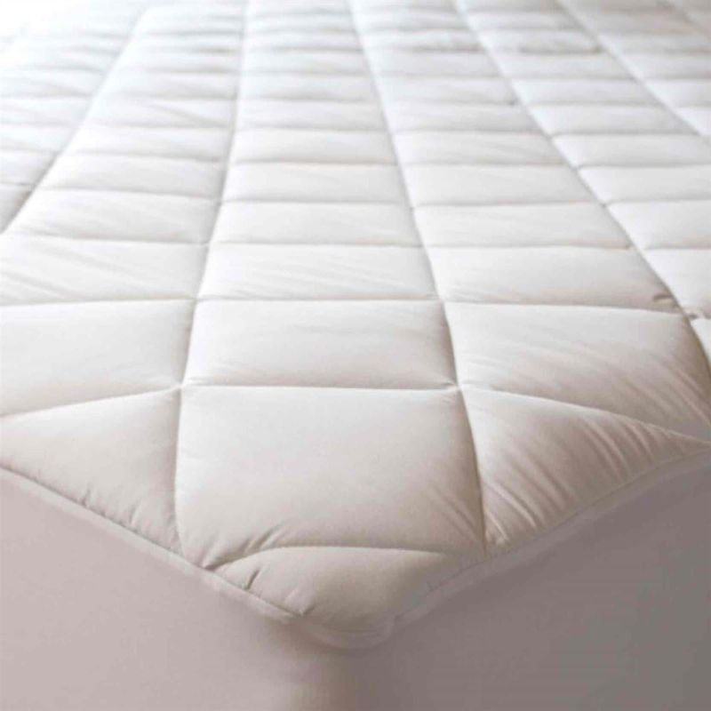 Photo 1 of 100% Polyester Quilted Mattress Protector Pad Queen 60x80x18 Inches, White