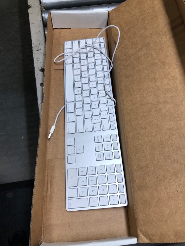 Photo 1 of Apple Aluminum Wired Keyboard MB110LL/A (Renewed)