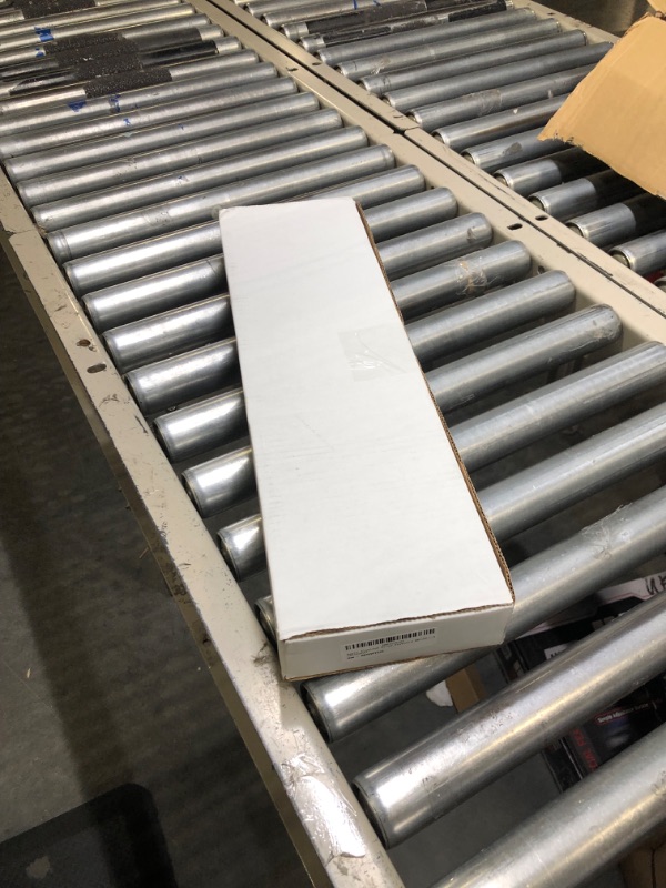 Photo 1 of Apple Aluminum Wired Keyboard MB110LL/A (Renewed)
