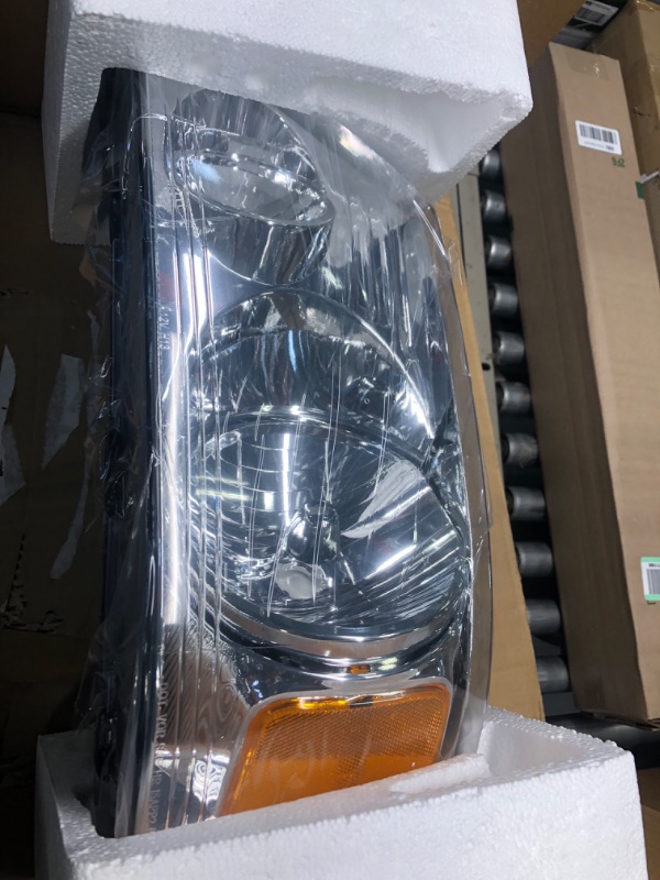 Photo 3 of TopAutoGear 2004-2008 F150 Headlight Assembly for 2004 2005 2006 2007 2008 Ford F150 Pickup/ 2006 2007 2008 Lincoln Mark LT Clear Lens Chrome Housing with Amber Reflector Headlamp Replacement