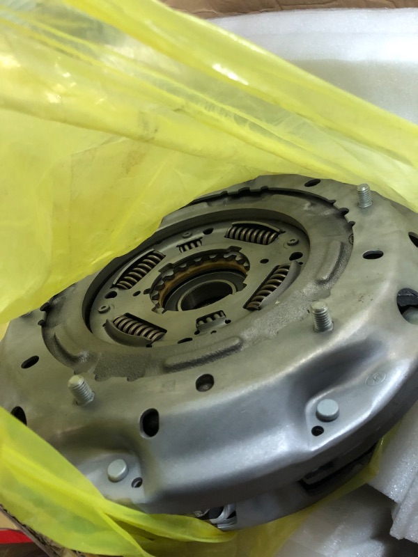 Photo 1 of 6DCT250 DPS6 Auto Transmission Dual Clutch Drum Compatible with Ford Focus Fiesta B-MAX EcoSport 602000800 Transmission Clutch
