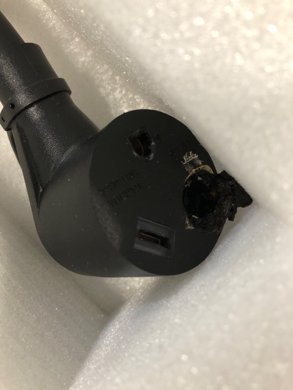 Photo 1 of Hughes Autoformers PWD30-EPO, 30 Amp Spike Power Watchdog, Shut Off & Camco Sidewinder RV Sewer Support | Sturdy Lightweight Plastic | NO Curve Around Obstacles and Won't Creep Closed | 20 Feet | Black
ONE SOCCKET PLUG IS DAMAGE
