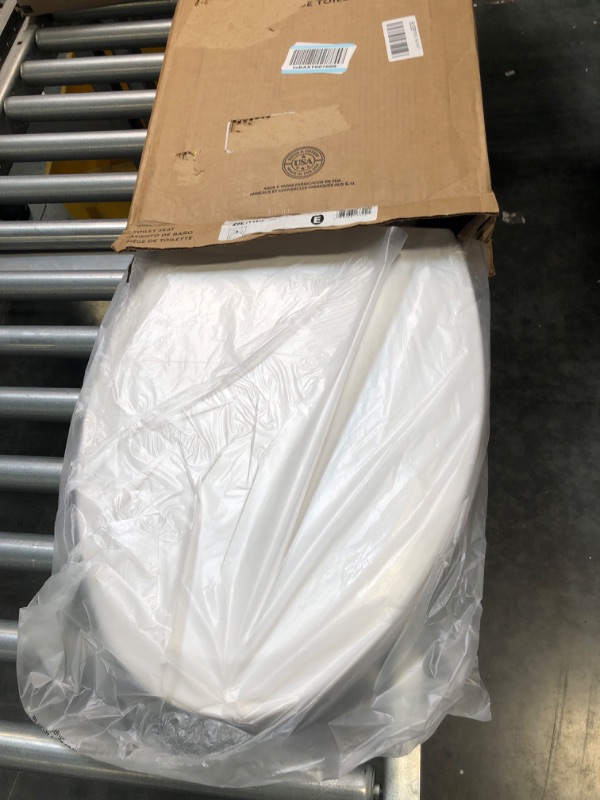 Photo 3 of Bemis 1500EC 390 Lift-Off Wood Elongated Toilet SEAT, Cotton White