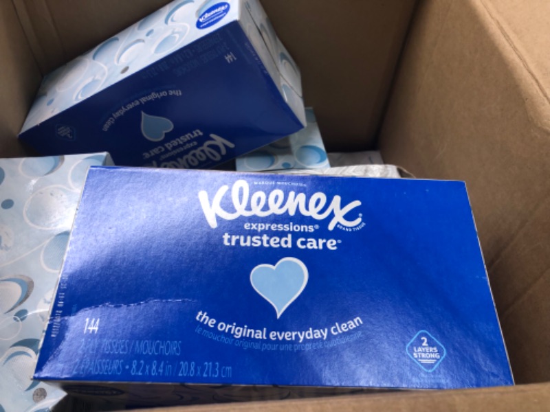Photo 1 of Kleenex Expressions Trusted Care Facial Tissues, 15 Boxes, 160 Tissues per Box, 2-Ply (2880 Total Tissues) White 144 Count (Pack of 15)