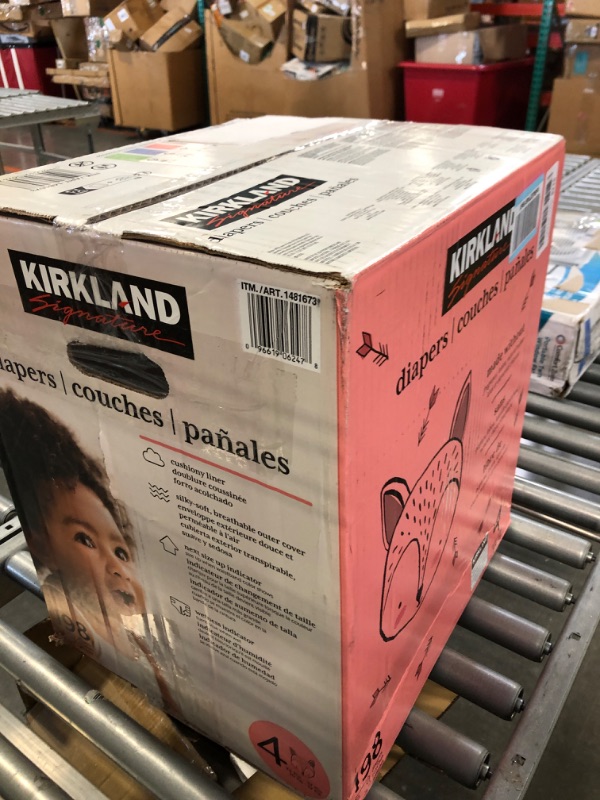 Photo 1 of Ninja AF161 Max XL Air Fryer that Cooks, Crisps, Roasts, Bakes, Reheats and Dehydrates, with 5.5 Quart Capacity, and a High Gloss Finish, Grey 5.5 Quarts