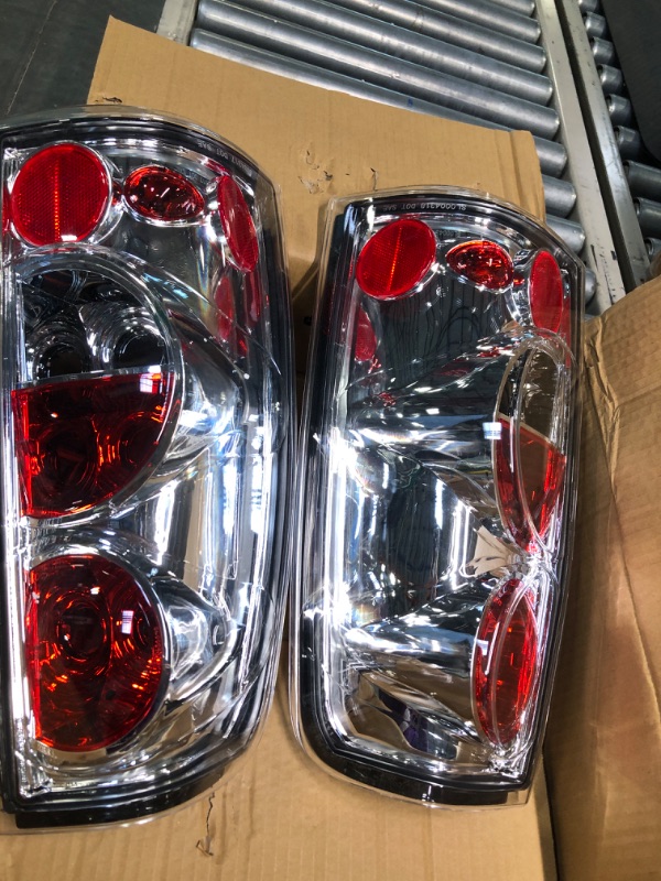 Photo 3 of  Taillights Tail Lamps for Dodge Ram 1500 02-06 - 2500 3500 03-06 - Chrome Clear