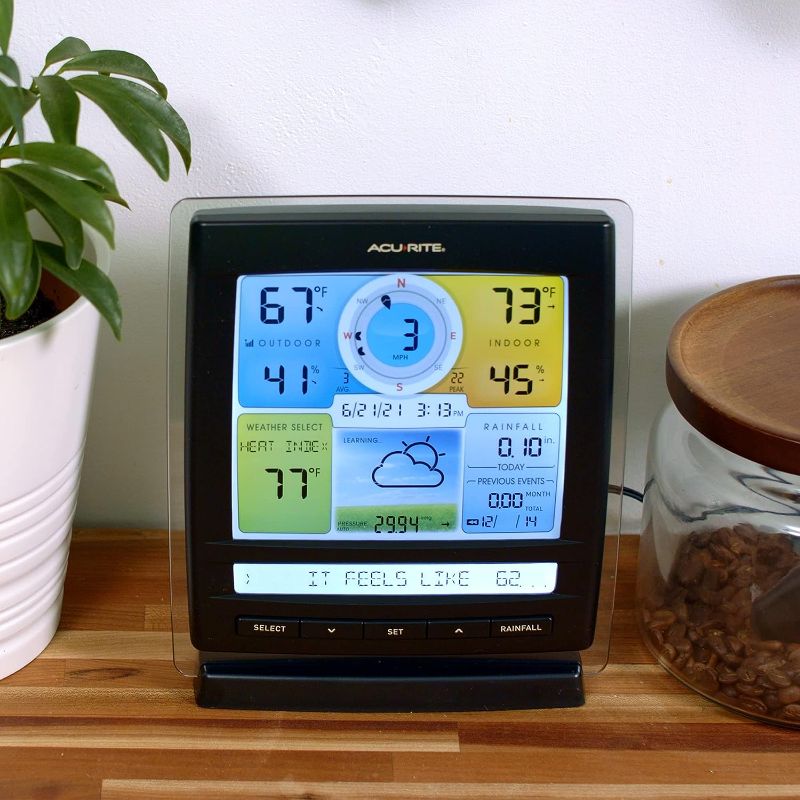 Photo 5 of                                                                                     AcuRite Iris (5-in-1) Indoor/Outdoor Wireless Weather Station for Indoor and Outdoor Temperature and Humidity, Wind Speed and Direction, and Rainfall with Digital Display 