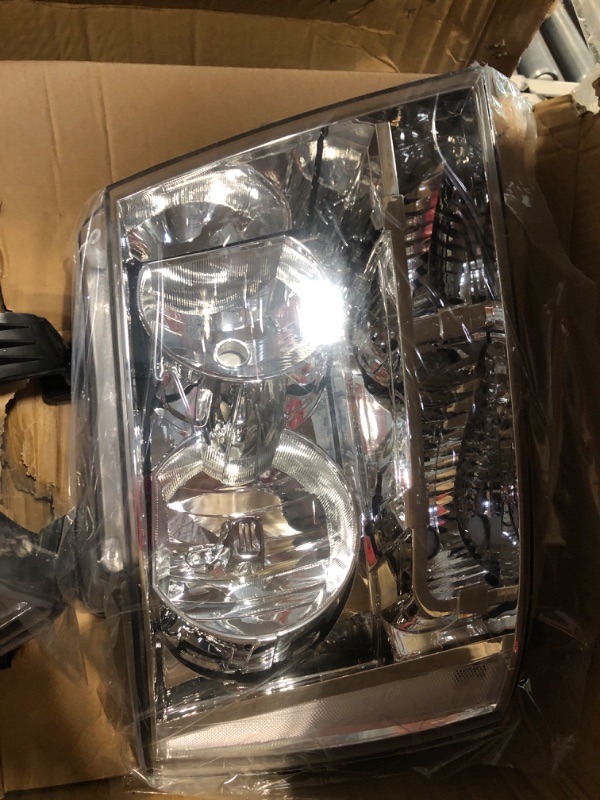 Photo 2 of 2 TRUCK HEADLIGHS