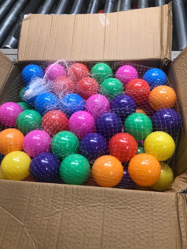 Photo 3 of MEOGETY Ball Pit Balls Crush Proof Plastic Balls for Children's Play Toys Balls for Ball Pit,2.17 inch 7 Bright Colors Pack of 100 100pcs Seven Colors