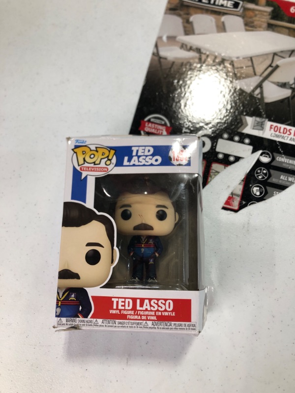 Photo 2 of Funko Pop! TV: Ted Lasso - Ted Lasso with Chase
