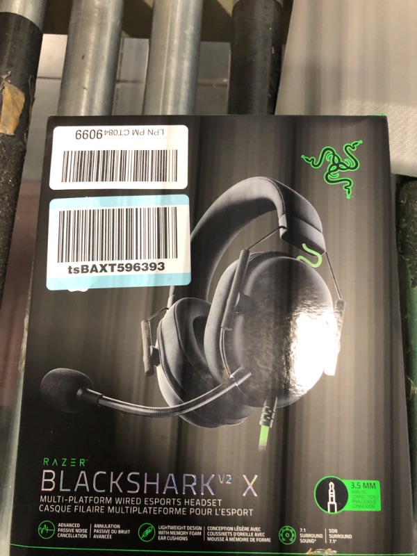 Photo 2 of Razer Blackshark V2 X Gaming Headset 7.1 PC 4 Nintendo Switch 3.5 mm Jack Blackshark V2 X Black