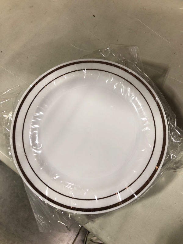 Photo 2 of Party Bargains 7.5" Disposable White Gold Rim Plates, 20 Pack, Heavy Duty Plastic Edge Collection Tableware Dish Platter. Dinnerware Table Setting Plates for Catering, Buffets, Weddings, Formal Events White with Gold Rim 7.5 in 20 Plates