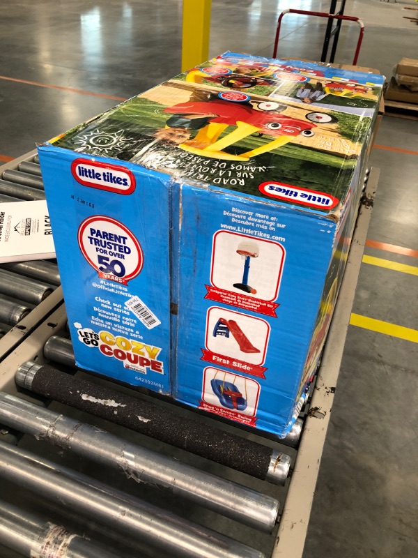 Photo 1 of FACTORY PACKAGED

Little Tikes Cozy Coupe Ride-On Toy Car