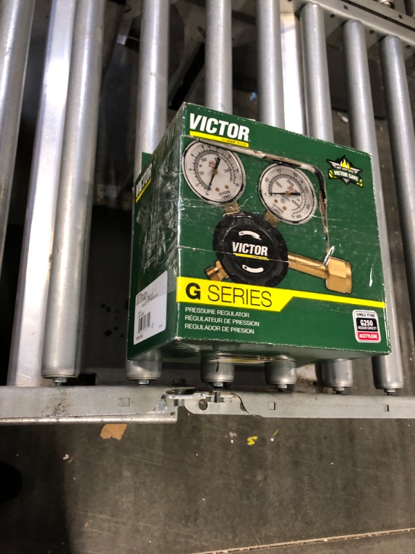 Photo 3 of Victor 0781-9405 G250-15-510 Medium Duty Single Stage Acetylene Regulator, 15 psig Delivery Range, CGA 510 Inlet Connection