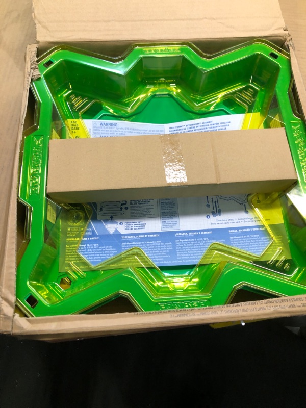 Photo 3 of Beyblade Burst Evolution Star Storm Battle Set (Amazon Exclusive) Frustration-Free Packaging