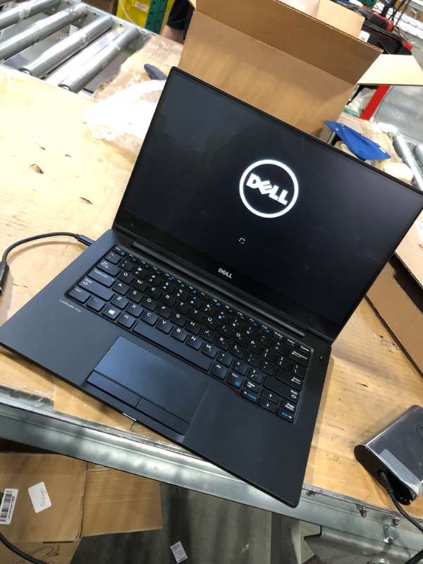 Photo 4 of Fast Dell Latitude 7370 FHD Business Laptop Notebook Intel Core M7-6Y75 - 16 GB RAM