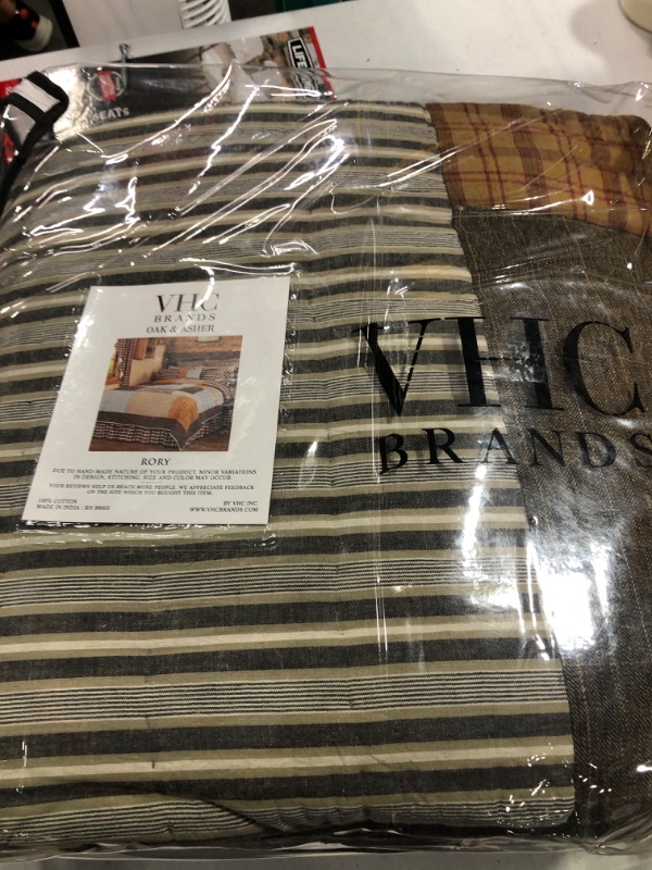 Photo 1 of VHC Brands Rustic & Lodge Farmhouse Bedding-Rory Quilt, King 105x95, Greige Grey