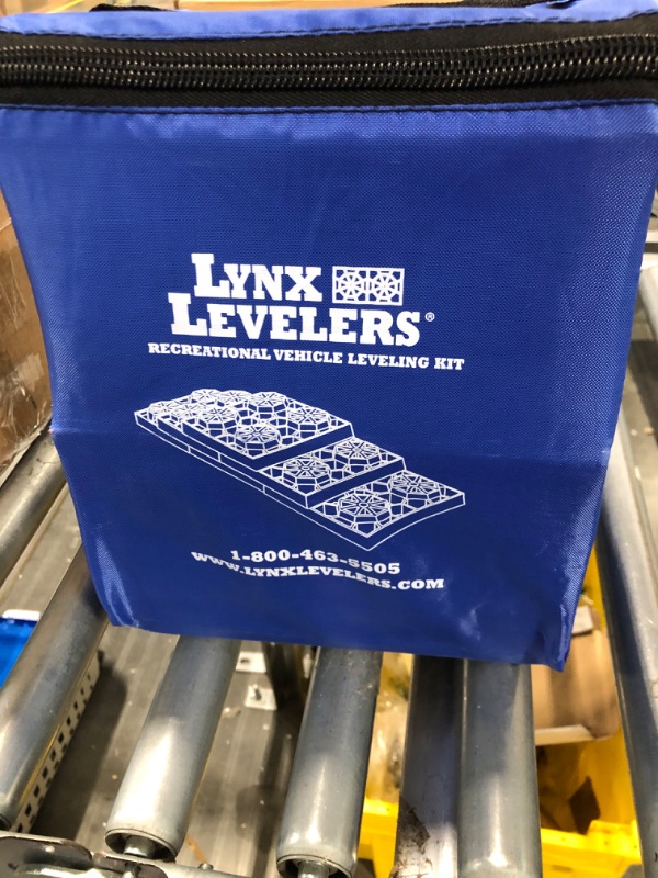Photo 1 of Tri-Lynx 00015 Lynx Levelers - 10 Pack , Orange