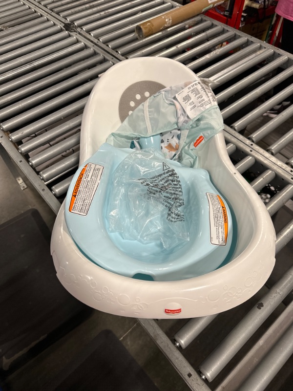 Photo 1 of Fisher-Price 4-In-1 Sling 'N Seat Bath Tub, Pacific Pebble, Baby To Toddler Convertible Tub With Seat And Toys