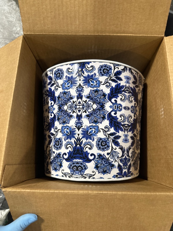 Photo 3 of 12in. Oriental Blue and White Classic Round Metal Planter