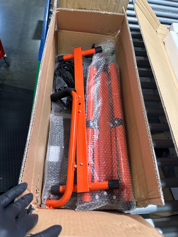 Photo 1 of Juyace Led Work Light with Stand 20000Lm 200W 5000K IP65 Waterproof, Adjustable Dual-Head Retractable Tripod, Portable Flood Light Outdoor for Workshop, Construction, Yard. 20000Lm 1 PC