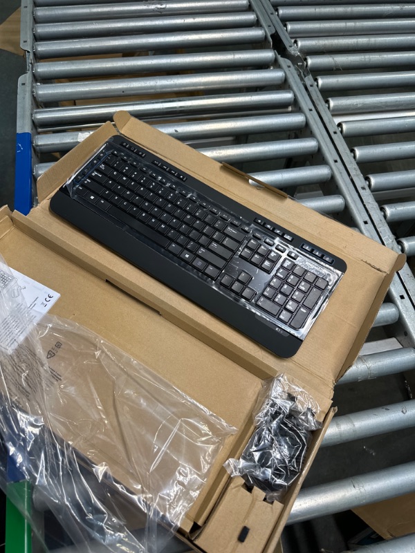 Photo 1 of Amazon Basics Wireless Full Size Computer Keyboard and Mouse Combo, US Layout (QWERTY)