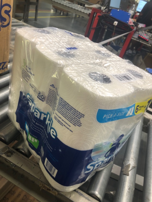 Photo 2 of Sparkle® Pick-A-Size® Paper Towels, 6 Double Rolls = 12 Regular Rolls