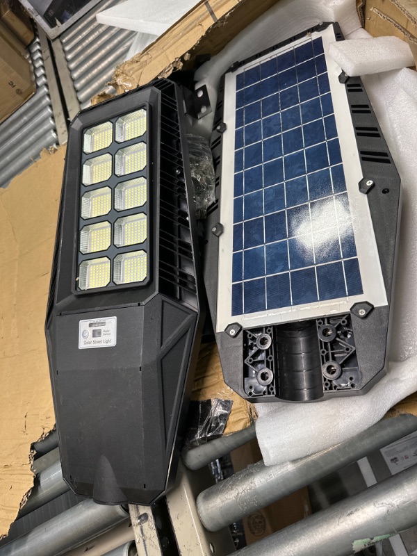Photo 1 of 2 Pack 1000W Solar Street Light, 60000 Lumens Dusk to Dawn Solar Outdoor Lights Motion Sensor Waterproof IP66 6000K Security Solar Outdoor Light for Yard, Garage, Garden 1000W* 2 Pack
may missing some screws