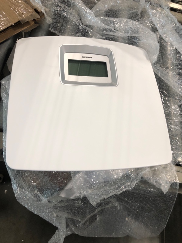 Photo 2 of Beurer PS25 Digital Bathroom Scale for Body Weight – 400lb Weight Capacity, Auto-Calibrate, XL Backlit Display – Glass Weight Scale, Precise and Accurate Digital Scale, Body Scale Personal Scale