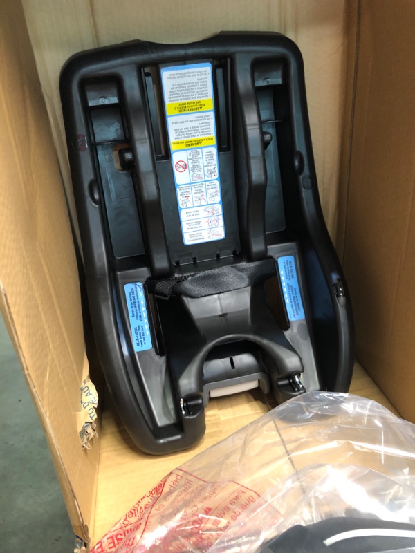 Photo 1 of Graco SnugRide 35 Lite LX Infant Car Seat, Studio SnugRide 1 Count (Pack of 1) Studio