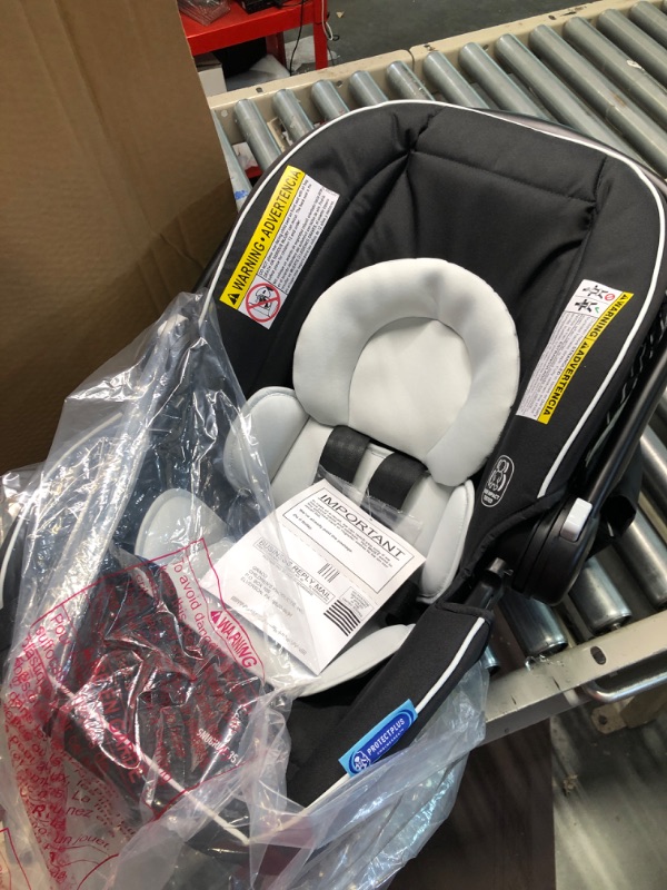 Photo 1 of Graco SnugRide 35 Lite LX Infant Car Seat, Studio SnugRide 1 Count (Pack of 1) Studio