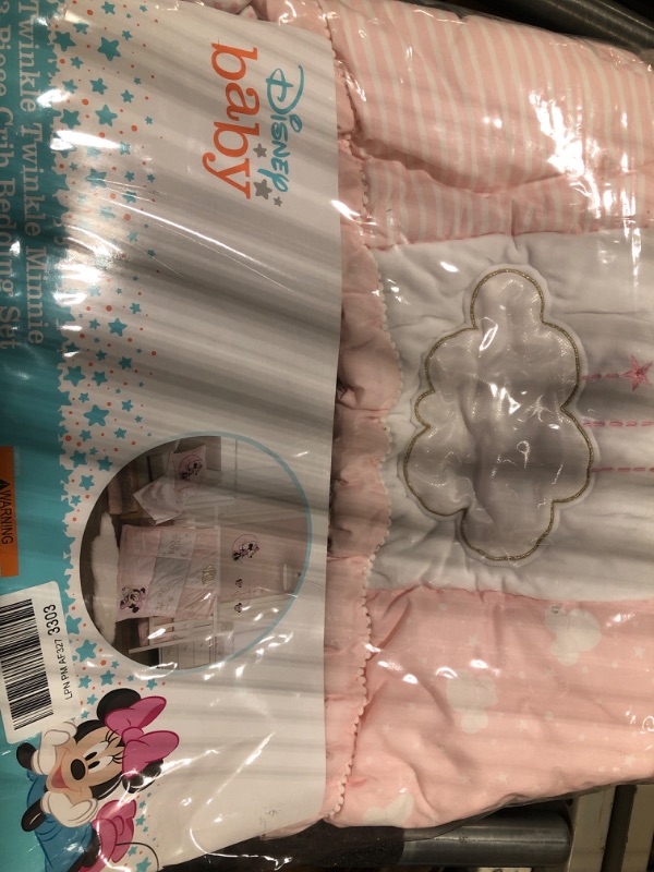 Photo 2 of Disney Minnie Mouse Twinkle Twinkle Minnie Pink, White and Metallic Gold 3 Piece Crib Bedding Sete Twinkle Minnie Pink, White and Metallic Gold 3 Piece Crib Bedding Set