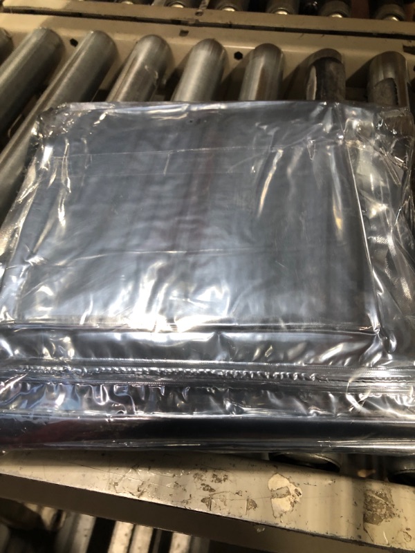 Photo 2 of APQ Insulated Thermal Mailers 10 x 10.5, Aluminum Foil Shipping Envelopes 10 Pack, Self-Adhesive Insulated Shipping Bags for Food, Insulated Thermal Mailing Envelopes, Insulated Shipping Envelopes 10" x 10.5" / 10 Pack