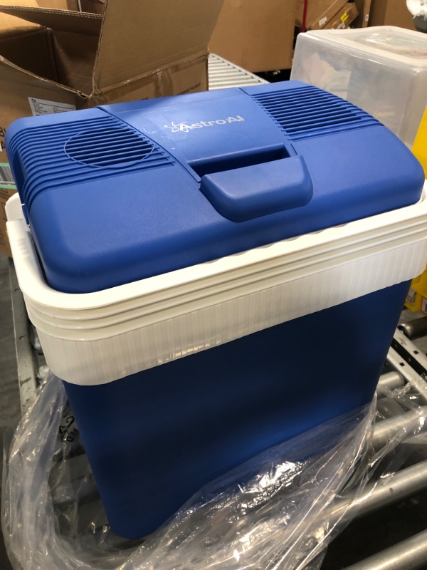 Photo 4 of AstroAI 12V Cooler 26 Quarts/ 24 Liter, Car Cooler Portable Thermoelectric Iceless for Travel, Camping, Boat, Vehicles with 2 Ice Packs, ETL Listed (Medium Blue)