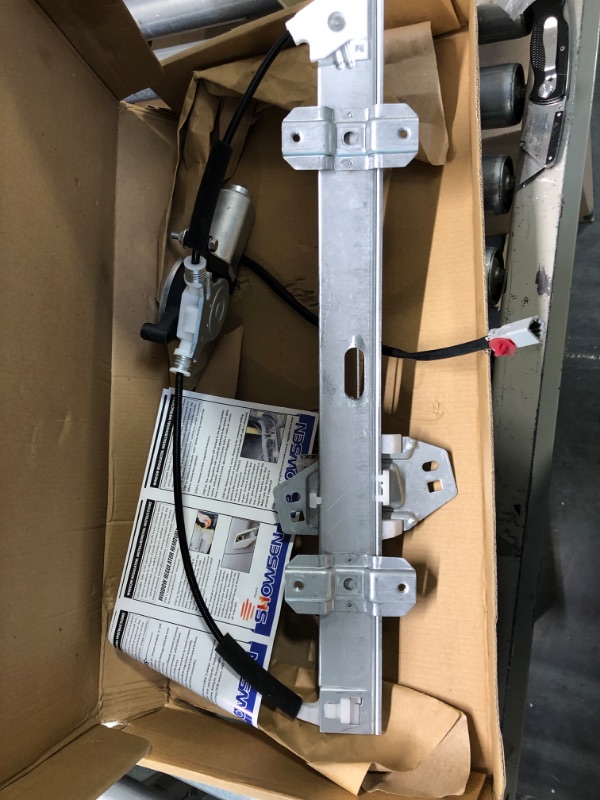 Photo 1 of SONTIAN 741-767 Front Right Passenger Side Power Window Regulator W/Motor for 1998-2002 Honda Accord