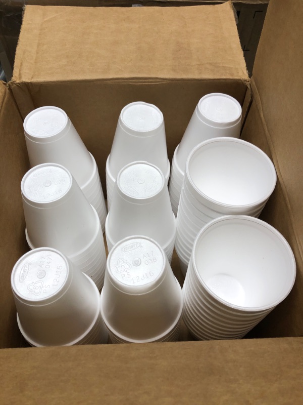 Photo 3 of 
Upper Midland Products 32 Oz Foam Cups With Lids Foam Cups For Hot And Cold, Sturdy Durable Cups, Keeps Hot Drinks Teas Coffees Soups Hot & Cold Drinks