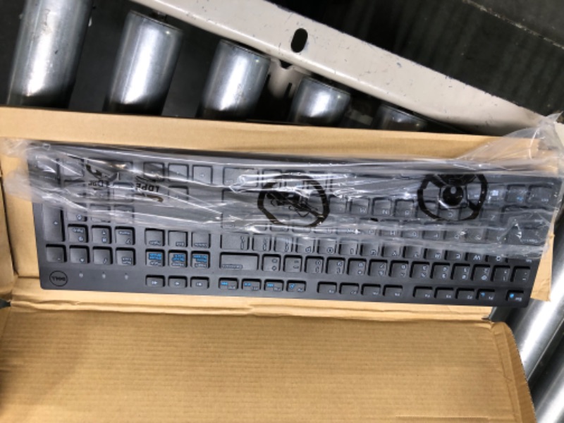 Photo 1 of 
Dell Wired Keyboard - Black KB216 (580-ADMT)