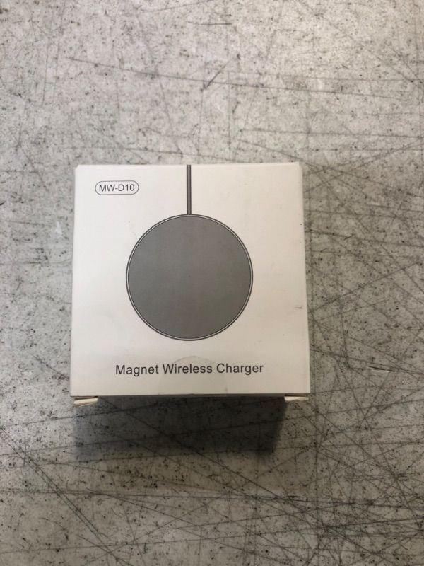 Photo 2 of Magnet Charging Pad for AirPods 3/2/Pro with USB-C 20W PD Adapter
