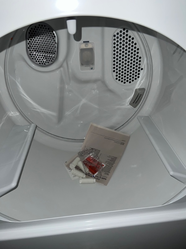 Photo 1 of Maytag 7-cu ft Electric Dryer (White) Model #MEDC465HW
POWER CORD NOT INCLUDED!!!