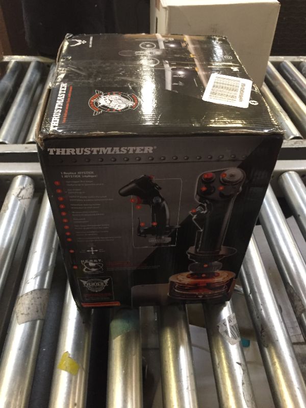 Photo 3 of THRUSTMASTER HOTAS Warthog Flight Stick