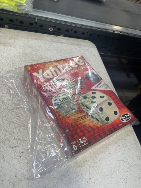 Photo 1 of Hasbro New Yahtzee